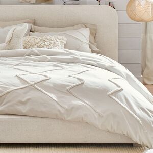Pottery Barn Teen Ashlyn Tufted Duvet Cover Ivory + Down Duvet Insert TWIN